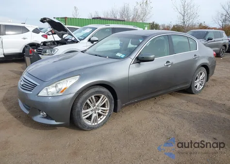 2013 Infiniti G37X z USA, uszkodzony, nr VIN JN1CV6AR5DM764653